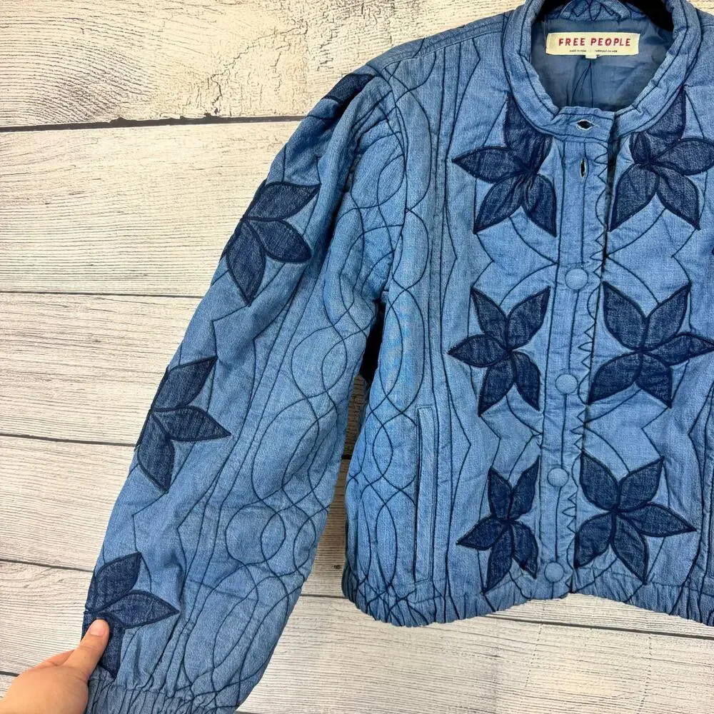 Free People Women's Boho Quinn Quilted Cotton Denim Jacket Size Large - Picture 3 of 9